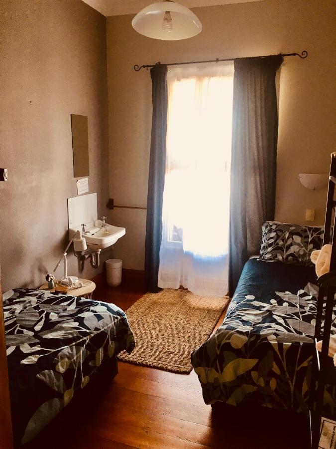 Harbourview Hotel 拉格伦 外观 照片